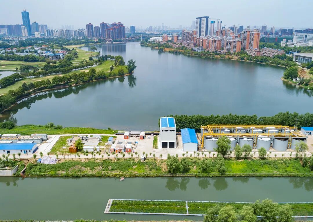 04机场河.jpg 04机场河.jpg